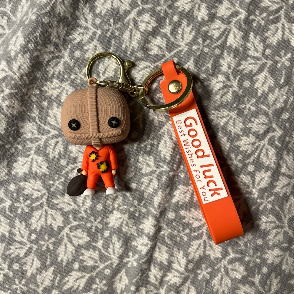 Sam trick or treat keychain new